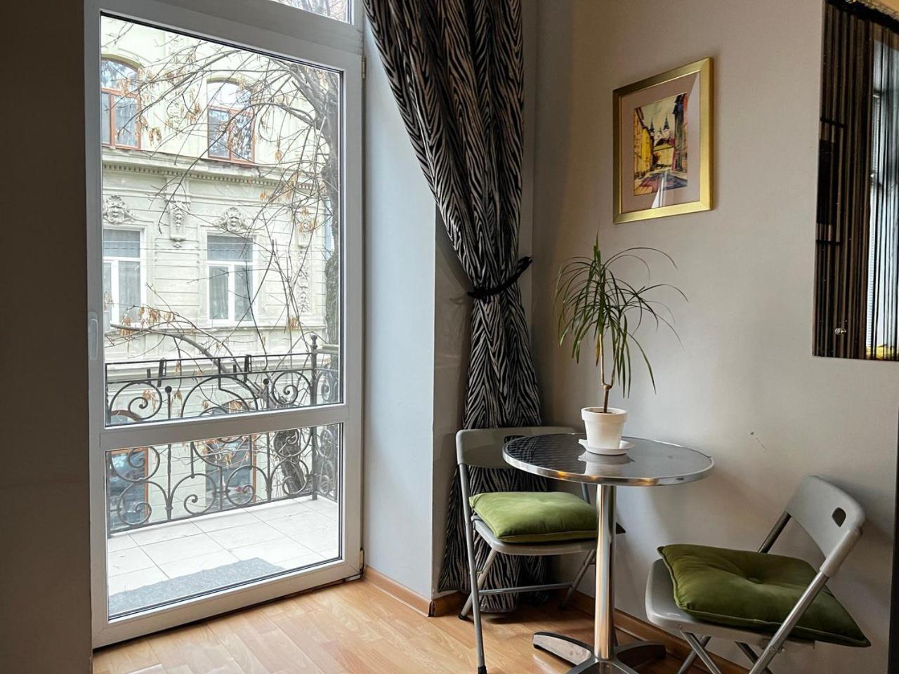 Apartments On Skoryka Str 리비프 외부 사진